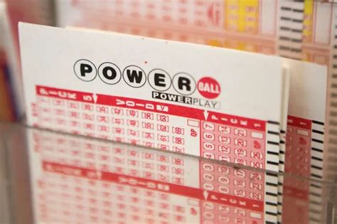 Scammer posing as Powerball winner Edwin Castro promises .